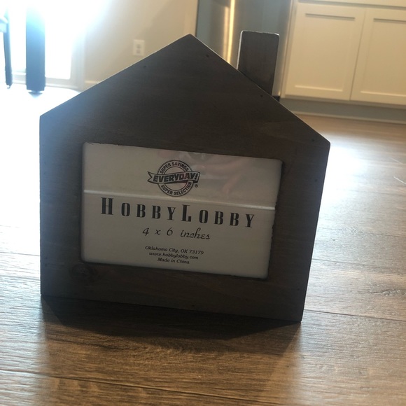 NWT HOBBY LOBBY HOUSE PICTUR FRAME 4x6 LANDSCAPE - Picture 6 of 6